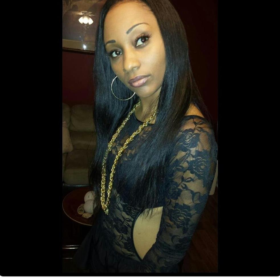 Talented and sexy artist hit single Look Back At It member of group DSD Play Wit It  #TEAMSEXYLADIES #TEAMFYEKANDY