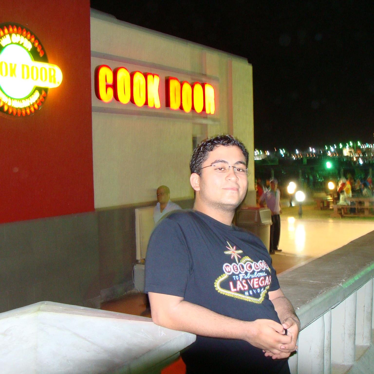 tawfiek11's profile picture. 