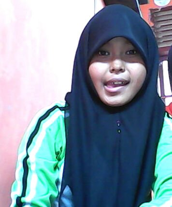 widi_widari's profile picture. 