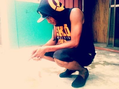 skybeatonfire's profile picture. Sky face