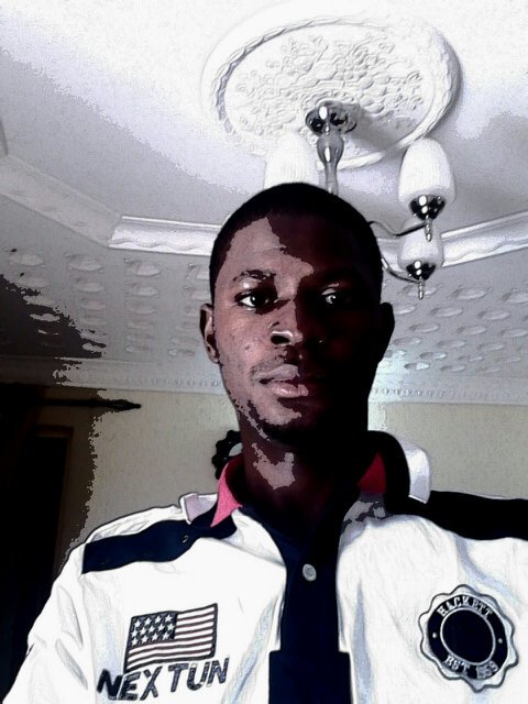 Bubuyaya143's profile picture. Am simple and love 2 be simple