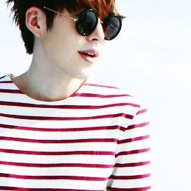 ชเวยองโด จากรร.เอ็มไพร์ #Fic4me ผู้หญิงแบบเธอผู้ชายที่ไหนก็ชอบ เห็นแล้วอยากปกป้อง อยากลองเป็นชาอึนซังดูไหมละเอาอึนซังไว้บนหิ้งแล้วมาสะดิ้งกันเถอะll @JunPiyateda