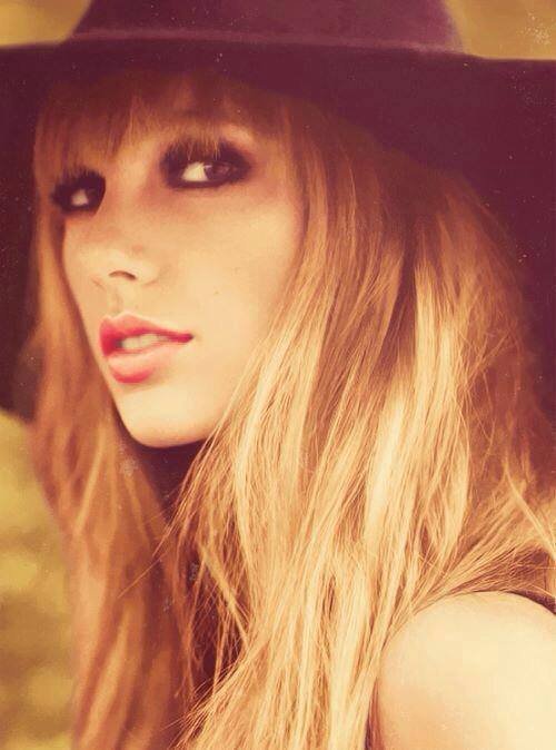 1989 world tour. I'm dead.
