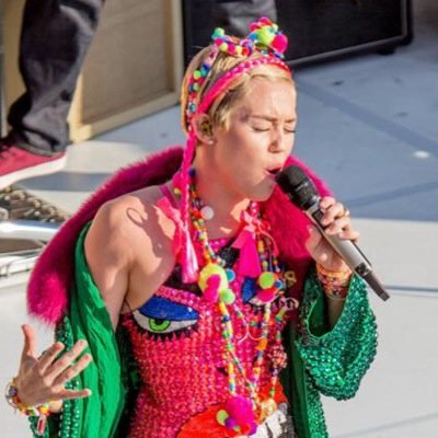 vsangelprod's profile picture. victoria secret angels and miley ray cyrus ❤️