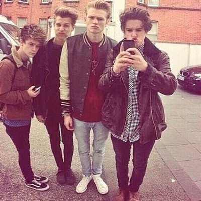 tikkiandraylor's profile picture. 