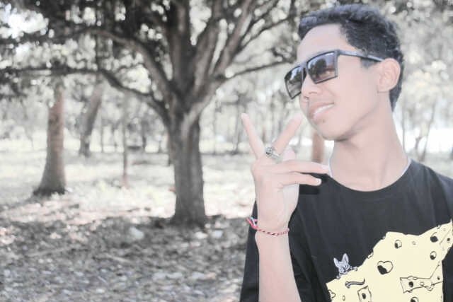 Slow,Enjoy&Relax-Pin: 746EFB45