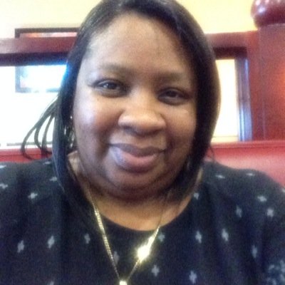 lynndenise25's profile picture. 