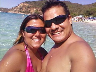100% trabajador, fanatico a los tiburones de la guaira y mi actividad es en la rama de la cerrajeria!