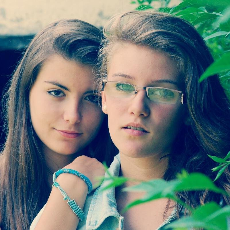 StereoHeartOff's profile picture. Deux meilleures amies, Deux voix , Une passion,
#Stéréo Heart  official ! ♥