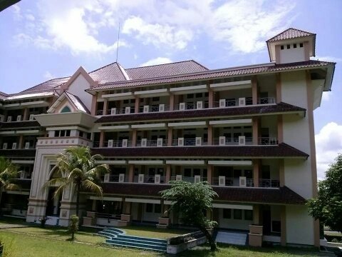 Himpunan Mahasiswa Diploma 3 Fakultas Ekonomi UII | Jl. Kaliurang km 14,5, Sleman, Yogyakarta 55584 | email : himad3_feuii@yahoo.co.id | CP : 085643274412