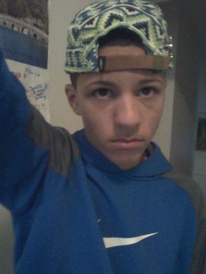 I am 14 years old growing up no time for bullshit you can like me or not i really dnt give a fuck lol follow for a follow back