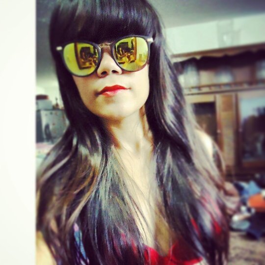 rinakaola's profile picture. DEFENDER NUESTRO PAIS ES LO QUE IMPORTA. PAZ Y SEGURIDAD. FUERA DE AQUI TIRANO!   ¿Sabes dónde queda Venezuela? ¡En el pecho, a la izquierda! #iLOVE #Venezuela