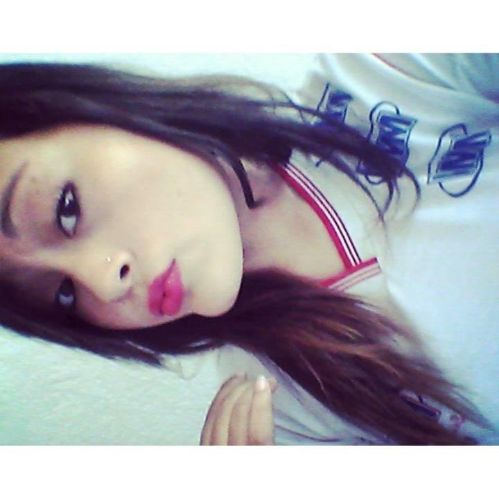 Insta → MaahBeniciio Face → Marcia Benicio Shots → Maahbenenicio 15 Yaers,Solteira,Paraibana,Belieber :) :*