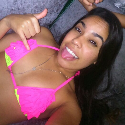 FÃ do #MC mais TEMIDO e CHAVÃO da Baixada @MCKAUANKORINGA Amor Incondicional , & sem FIM ∞ ∞  AMOR MAIOR NÃO HÁ !!! #TEAMO ÍDOLO ♥ *_* !*