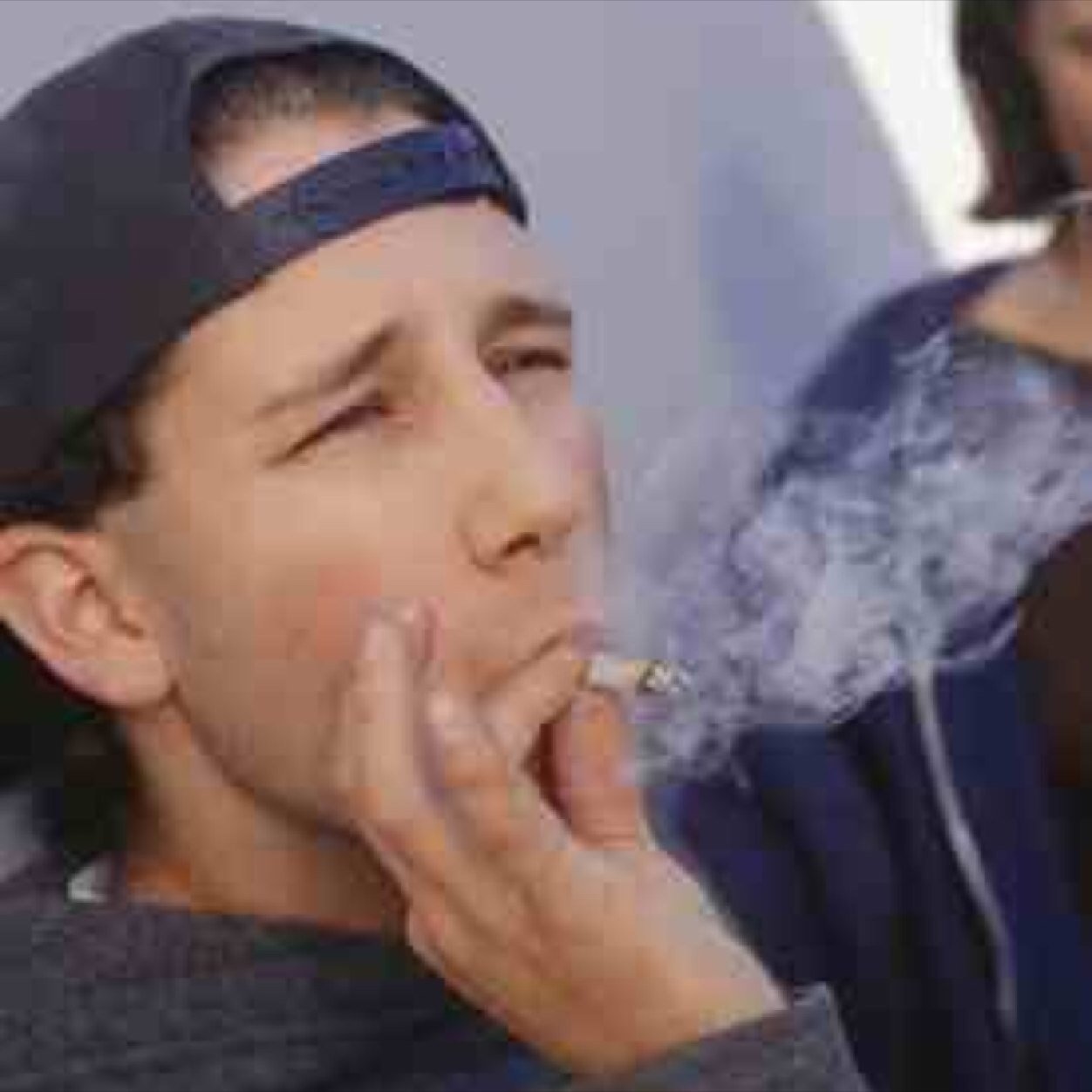 Just a dumb fuck college stoner tweeting funny shit!!
#fuckinstoners #stonernation #teamfollowback