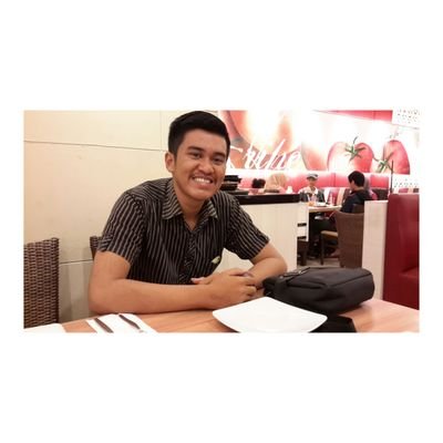 Hidup itu simpel,selama masih sanggup bernafas,segera ambil keputusan dan jangan pernah disesali