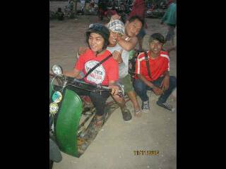 PASCOOB (PASUKAN SCOOTER BENHIL) Love Vespa :*