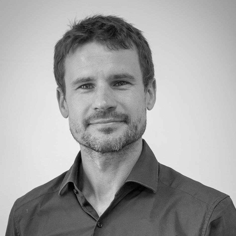 Behaviour change and positive psychology applied. Follow me as I experiment with simple systems for a happier life - just message 'I'm in' to get my newsletter.