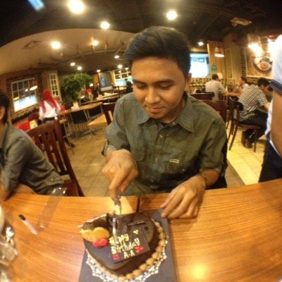Persetan dunia,semua fana.