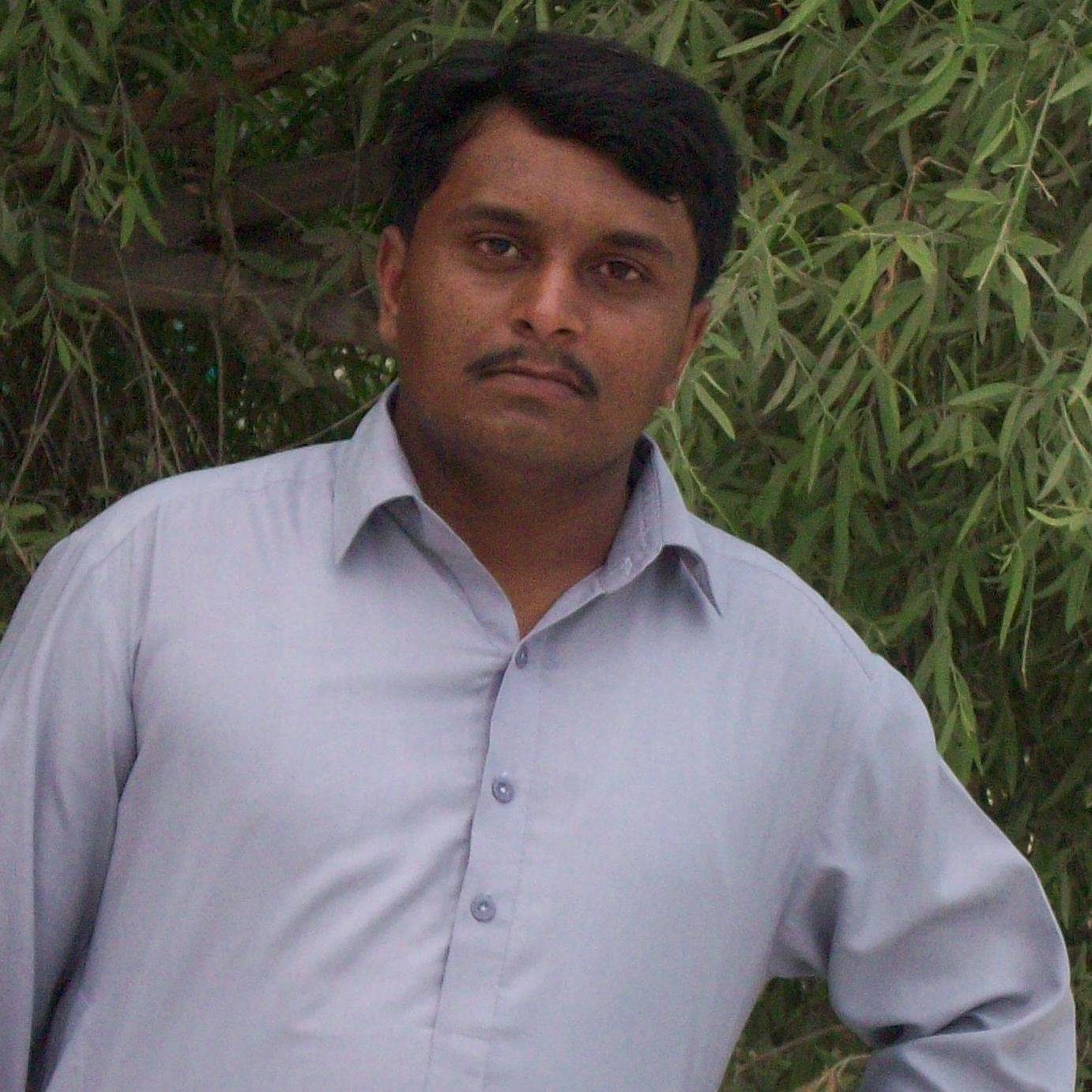 sarmad1102's profile picture. 