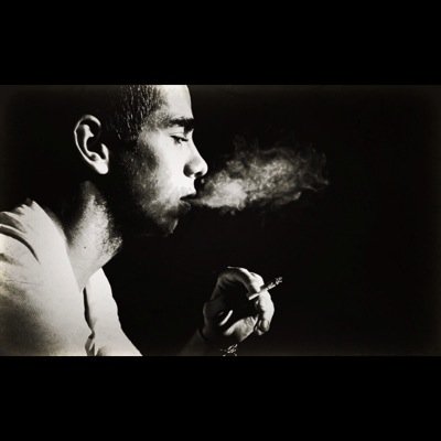 JulienBote's profile picture. On a toujours plusieurs choix qui s'offrent à nous , c'est juste qu'on prend pas toujours la bonne decision #Cinéma #Queen #Nirvana #Om