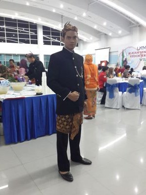 Tujuh Belas