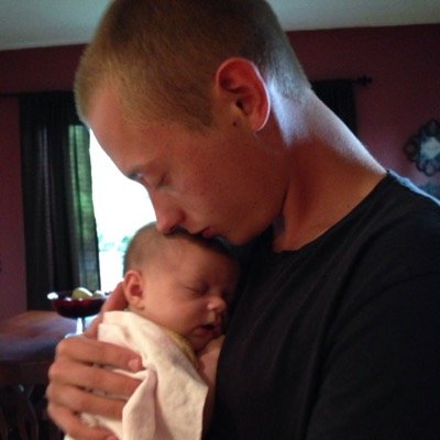 Father to a beautiful girl Ava marie husband to my beautiful wife taylor marie