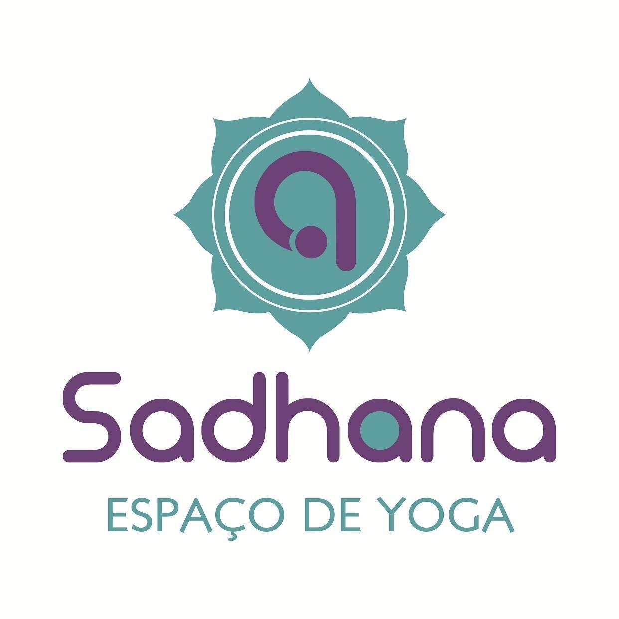 Espaço para prática de yoga e busca de qualidade de vida.