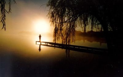 w11w1234's profile picture. ‏‏‏اشھد ان ، الحب بلوى والهيام
وان بغيت العلم بالشعر الفصيح

انما العشاق ، كالبيت ، الحطام
والفراق انسان ذو وجه .. قبيح !