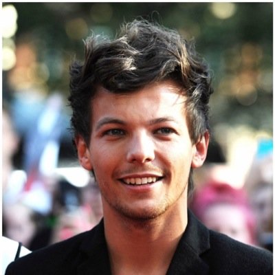 E non c'è nessun posto in cui io voglia stare se non tra le tue braccia @Louis_Tomlinson