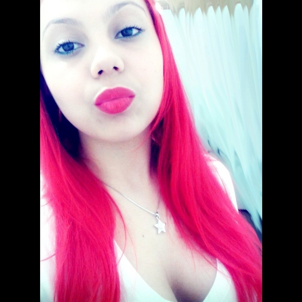A lei da vida é implacável. O que você pensa, você cria. O que você sente, você atrai. O que você acredita, torna-se realidade.