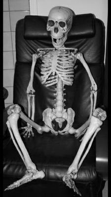 the_dropper's profile picture. I drop stuff