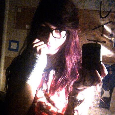 Just a huge gooberdork with an obsession over Borderlands