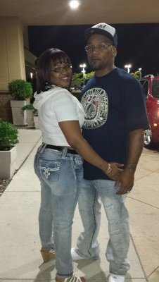 akiaray87's profile picture. 