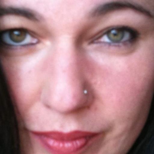 parallelgalaxy's profile picture. thai-massage teacher, bodyharmony teacher, on my way to love....