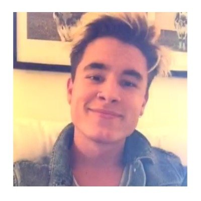 hi please follow @freakianout she follows back just ask