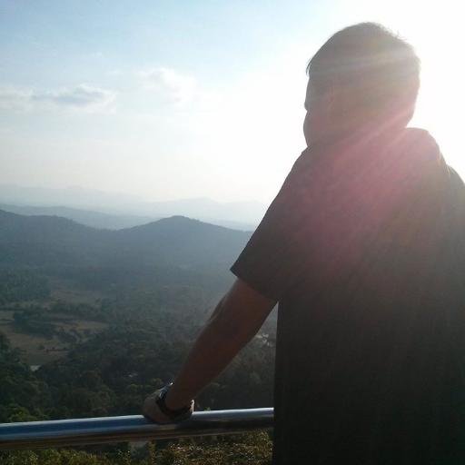 Aspiring Entrepreneur| MBA| Traveller| Football freak | Manchester United Fan| Foodie
