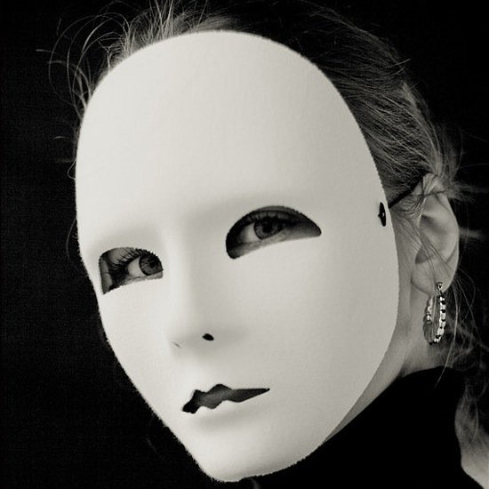 AnotherAnonPoet's profile picture. Modern day Dorothy Parker on Twitter? I wish. Just another anonymous poet. I tweet original flash poems in 140 characters - or less.