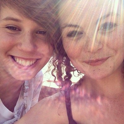 lebloiscoline's profile picture. I'm a perfect girl in a perfect world ! Enjoy !