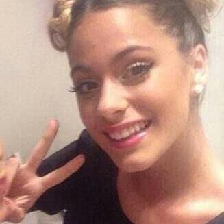 tini te amo mi meta es que no sigas  y tener muchos seguidores gracias seguinos y te seguimos ;) te amo tini