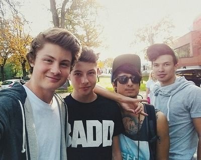 LynnHoran93's profile picture. 