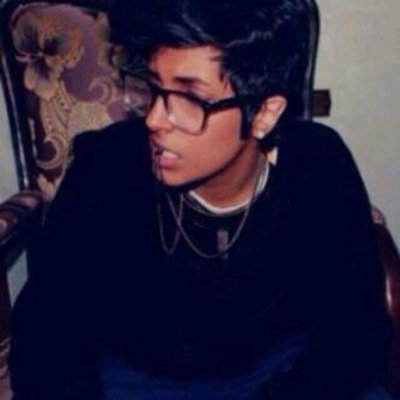 لن احب فلا تخدعكم كتاباتي ! .