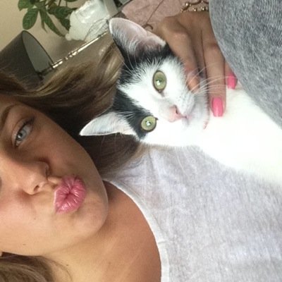 Erasmus college M3A. // Instagram: xxxmicheles // Bestfriend @Monadjoeniee -
