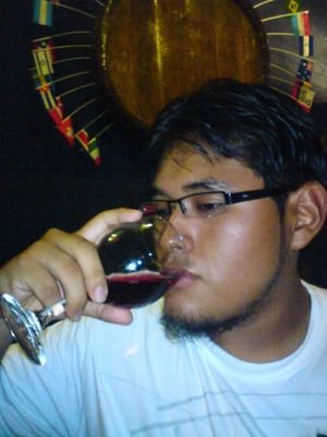 jcari31's profile picture. Gestión Empresarial - PUCP. Quiero ser tu amigo y acompañarte a comer.