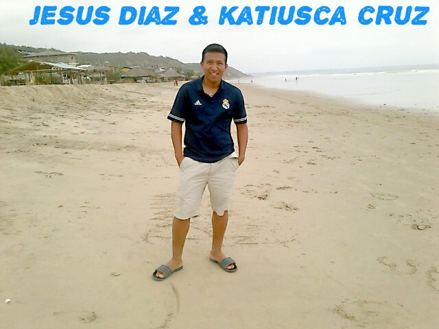M encanta q amen con locura_ pues si hacen eso hay en esos brazos m quedare y si m hacen sentir mal pues simplemente en silencio m alejo..!