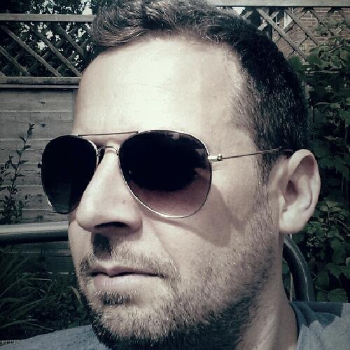 Dad, Geek, Nerd, Principal Software Engineer/Tech Lead for mobile/web teams.