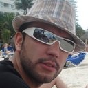 Axel Oliver - @fizgigSantos00 - Twitter