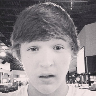 HutchisonToby's profile picture. 