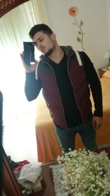 Si buscas con ganas y fuerzas encontrarás lo que mereces:-) carpediem
