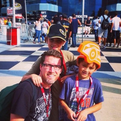 NascarNewbs's profile picture. News for relatively new NASCAR fans or those on their way to their first-time Nascar race. Not affiliated w/ NASCAR. Family Friendly Tweets by @DeanHardy23 #NFB
